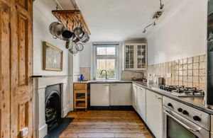 Kitchen- click for photo gallery